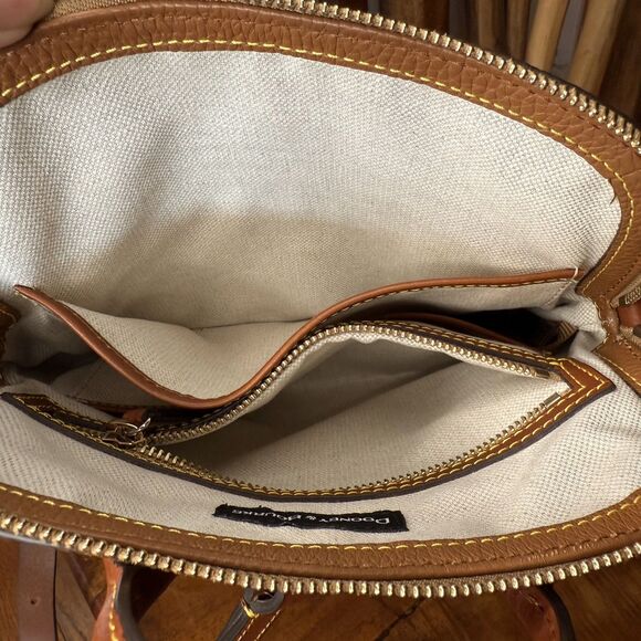 Dooney & Bourke Pebble Grain Zip Backpack – Caramel